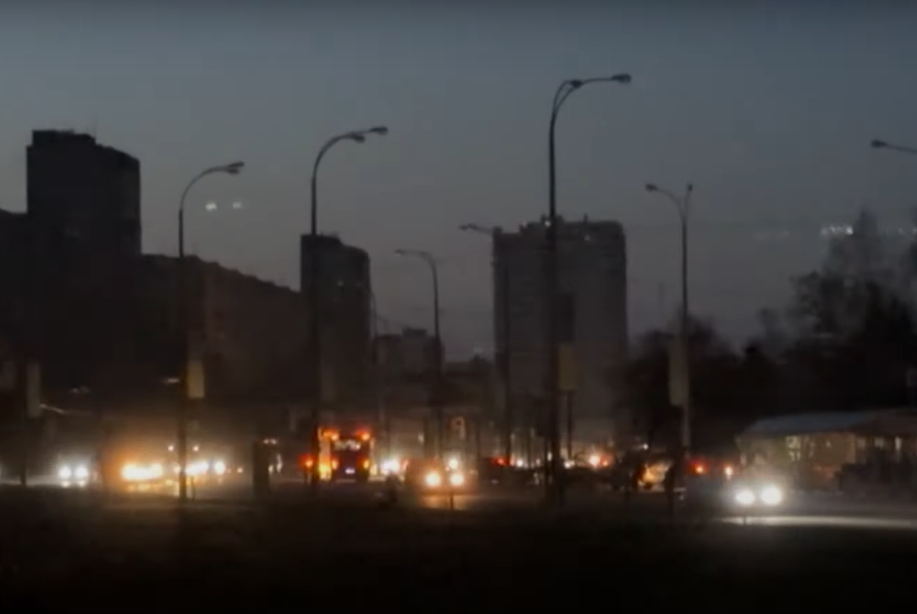 Графіки відключення світла в Київській області 26 листопада: до 12 годин поспіль без електроенергії