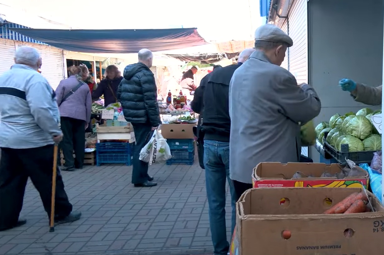 Дефіцит продуктів у Львівській області: які критичні проблеми з'явилися